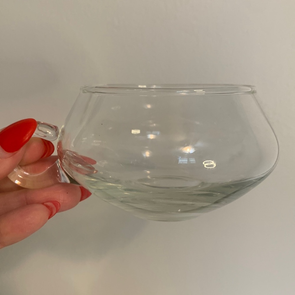 Set of four glass tea cups